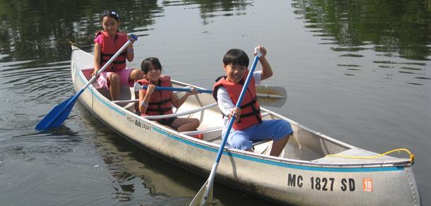 Register for river day camps, instructions and preschool programs at the canoe liveries.